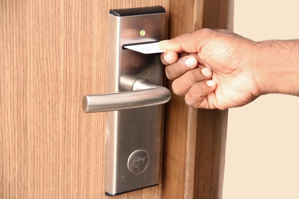 Hotel The Home Tiruppur Bagian luar foto